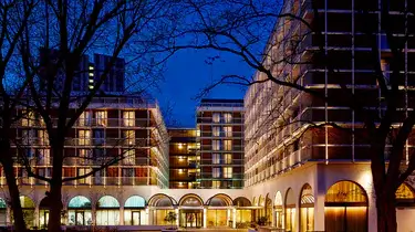 Global brand hotel using EcoPure Waters filtration system to dispense chilled still and sparkling water and branded bottles to replace single-use bottles
